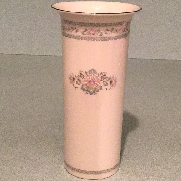 Lenox Other - VINTAGE LENOX CHARLESTON VASE